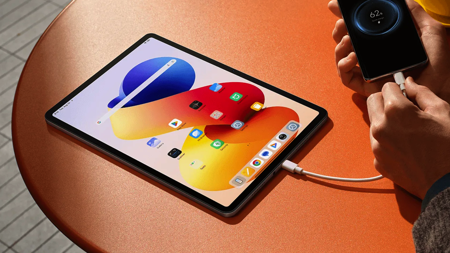 Redmi Pad 2 Pro conectada al móvil