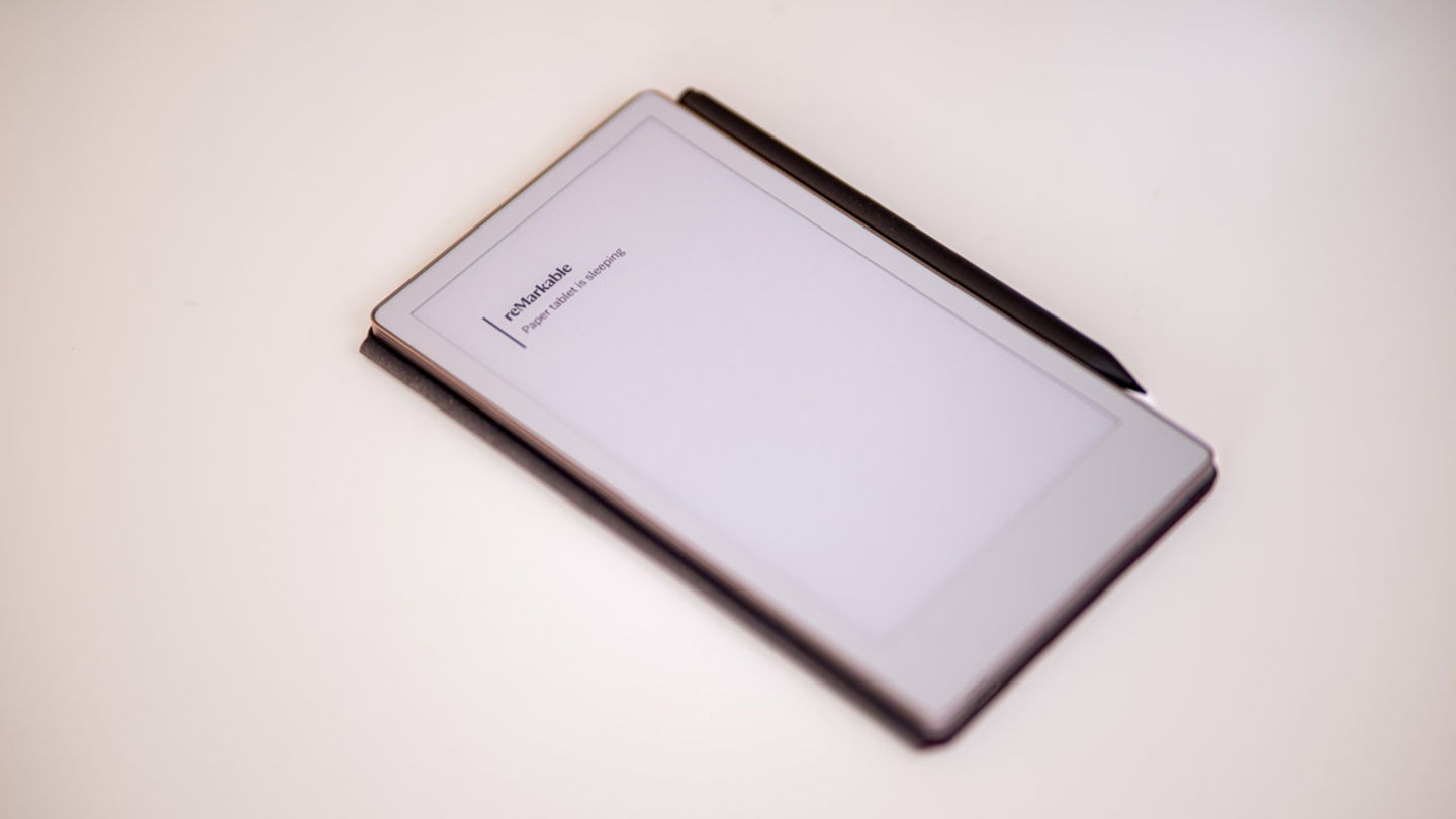 reMarkable Paper Pro Move, análisis: la libreta digital de bolsillo con tinta electrónica a color