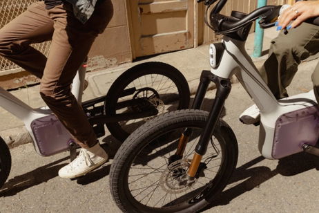 Rivian acaba de lanzar su primera bici eléctrica. No se parece a ninguna otra que hayamos visto