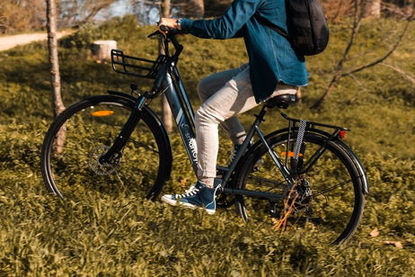 Esta bici eléctrica de gama alta tira su precio en Amazon: 43% de descuento, 550 euros de ahorro Esta bici eléctrica de gama alta tira su precio en Amazon: 43% de descuento, 550 euros de ahorro