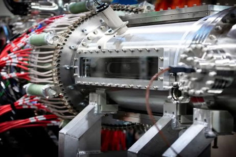 Han logrado recrear la presión de la corteza terrestre en un reactor de fusión de apenas 3,6 metros