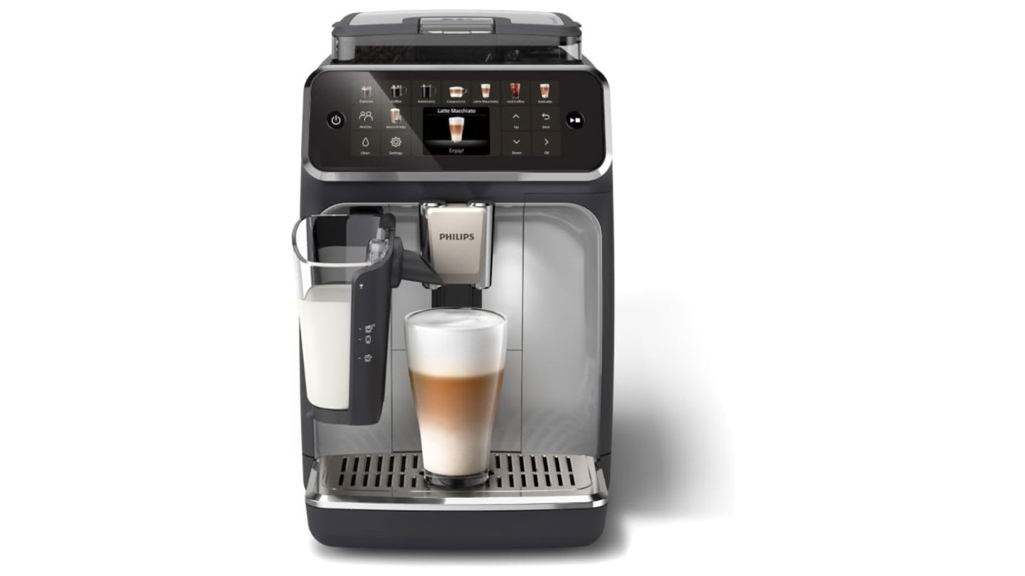 150 euros de rebaja (mínimo histórico) en una de las mejores Philips automáticas: "Está cafetera es increíble"