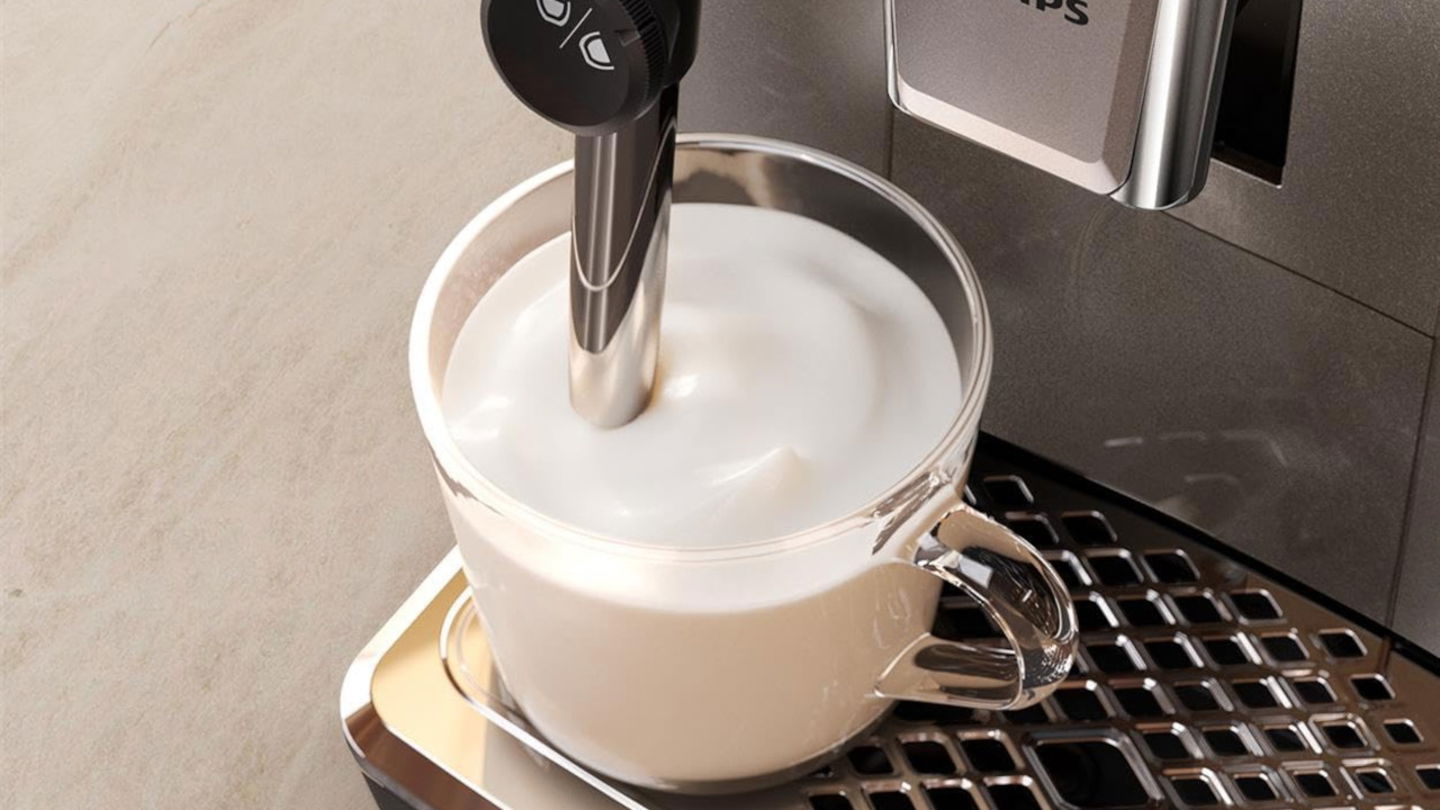 Silencio, crema y aroma: esta es la Philips superautomática (con gran descuento) que está revolucionando las mañanas