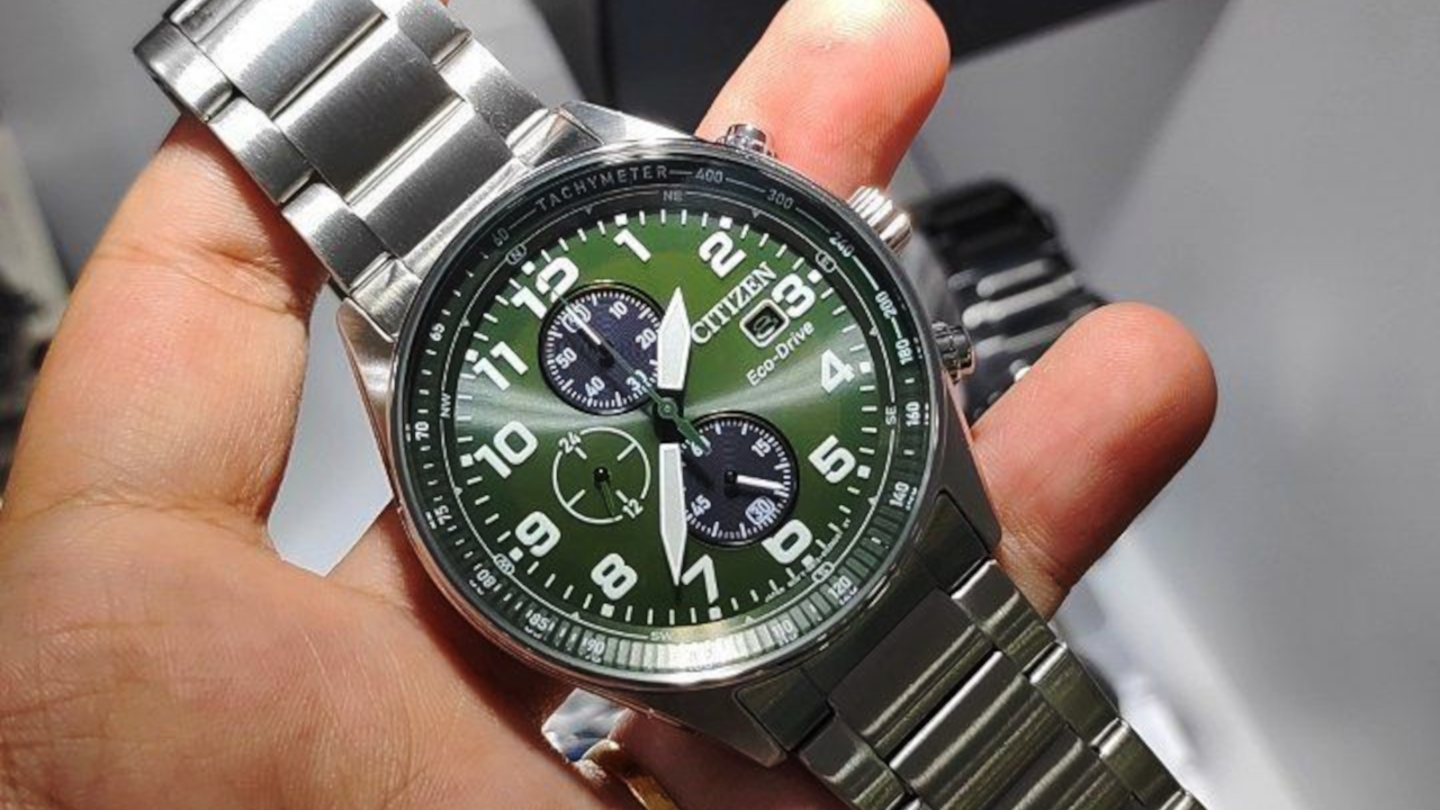 Tecnología solar, cronógrafo, taquímetro y personalidad: el reloj Citizen que querrás añadir a tu colección