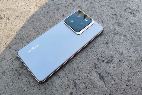 Carga de 120 W y superbatería de 7000 mAh: el realme GT 7T es el gama alta más barato de este Black Friday