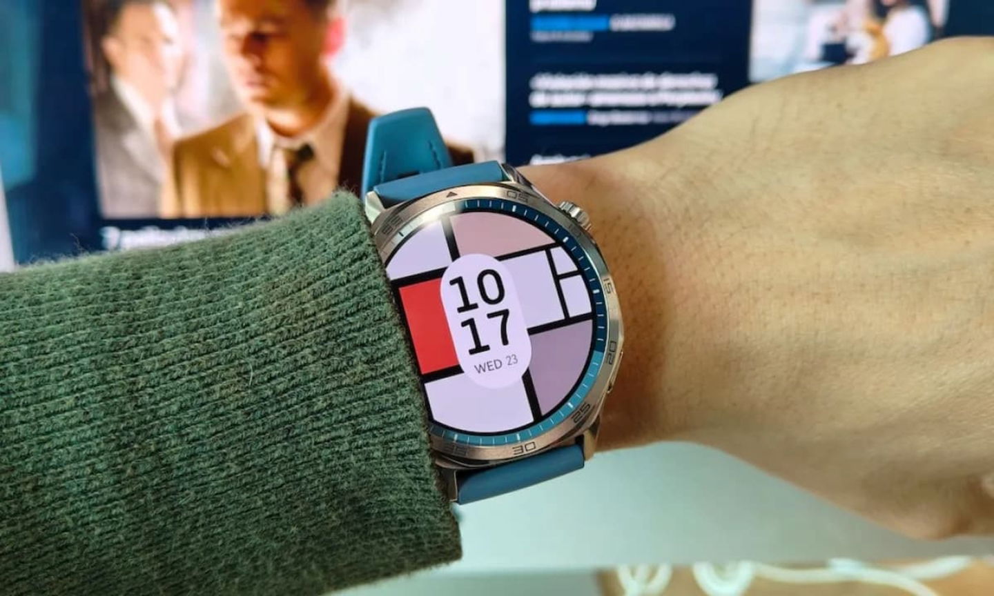 Este HUAWEI WATCH GT 5 es uno de los mejores smartwatches de HUAWEI