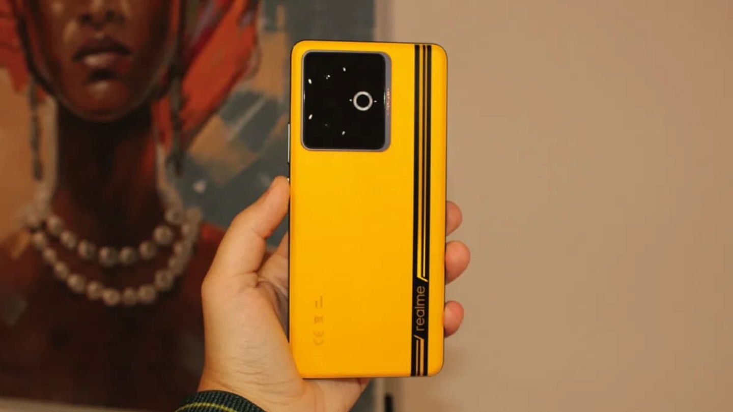 Este móvil de realme tiene un preciazo increíble que no debes dejar pasar, ya que cuenta con todas las prestaciones que necesitas