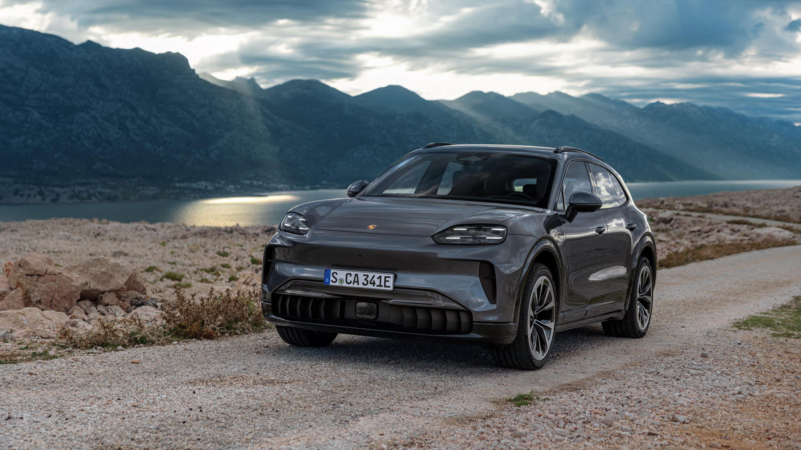 Frontal del Porsche Cayenne Electric
