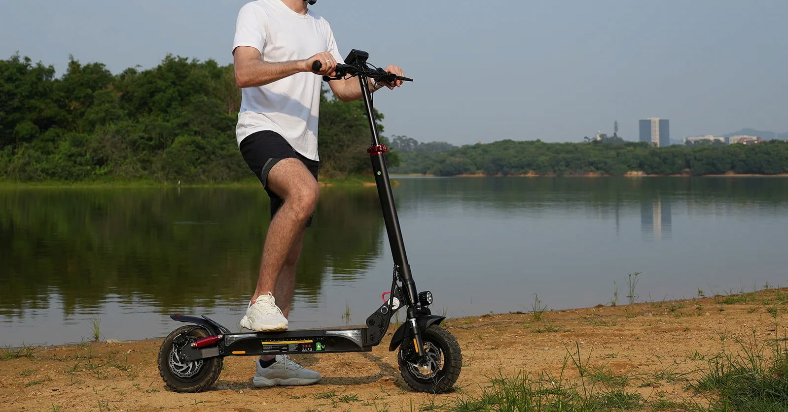 Hazte con este potente patinete eléctrico de iScooter a un precio de derribo en AliExpress