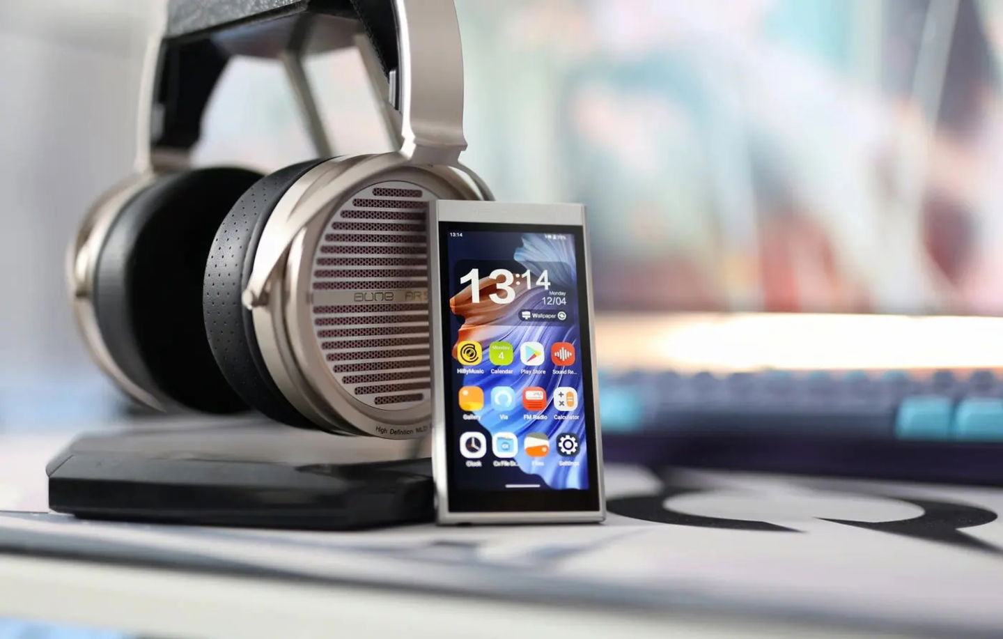 Así suena la música cuando la sacas del teléfono: una salida del infierno algorítmico