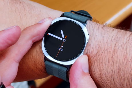 Descuentazo del 35% para este reloj inteligente Samsung, un regalo con el que acertarás esta Navidad