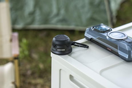 DOOGEE V Max Play, el teléfono ultrarresistente que se convierte en un cine móvil