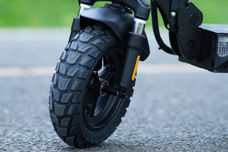 Potencia superior de 800 W con una autonomía de 40 km: este patinete eléctrico baja de 459 a 278 euros Potencia superior de 800 W con una autonomía de 40 km: este patinete eléctrico baja de 459 a 278 euros