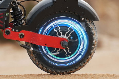 Patinete todoterreno de 2400 W de motor por 400 euros menos: 70 km de autonomía y ruedas todoterreno Patinete todoterreno de 2400 W de motor por 400 euros menos: 70 km de autonomía y ruedas todoterreno