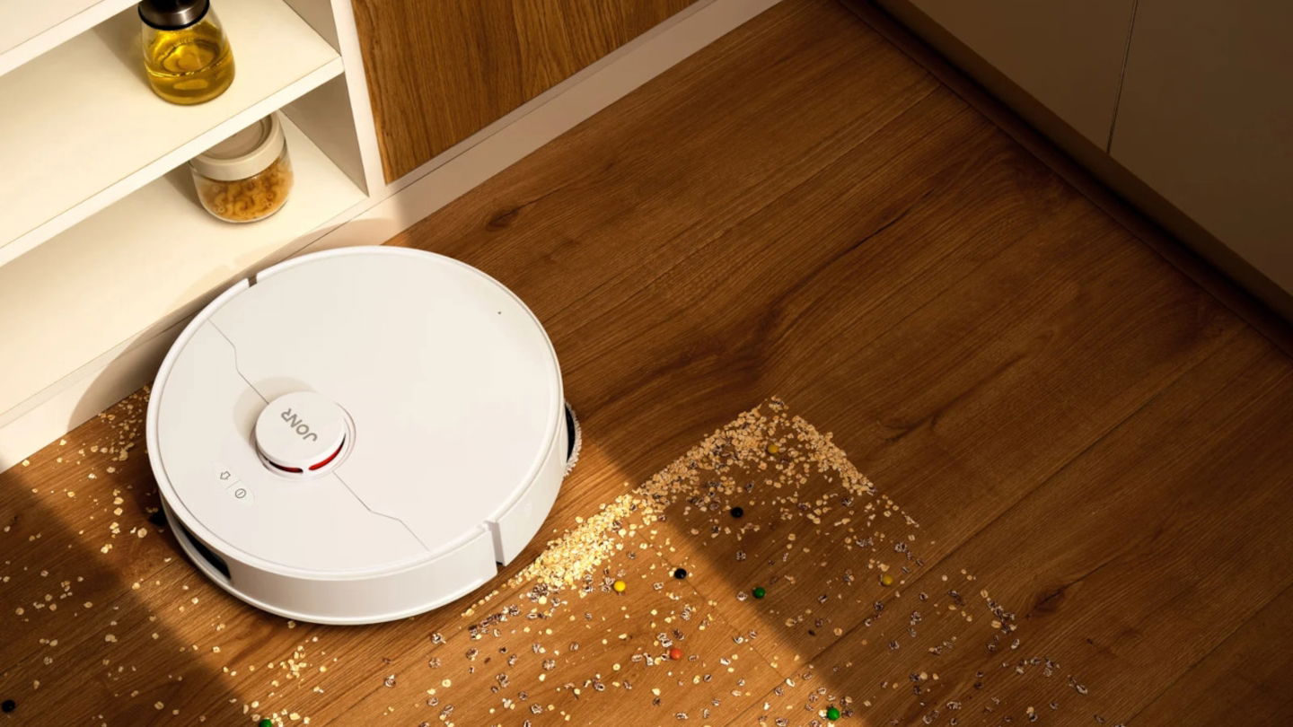 Aún funciona el cupón descuento: se queda a mitad de precio el robot aspirador con limpieza completa, fregado y drenaje automático
