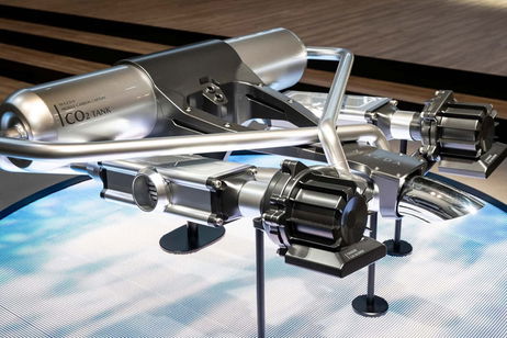 La idea más loca (y genial) de Mazda: un motor rotatorio que usa algas y absorbe su propia contaminación