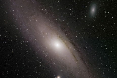 El 'Santo Grial' de la astrofísica ya es real: la IA que recrea la Vía Láctea estrella por estrella por primera vez