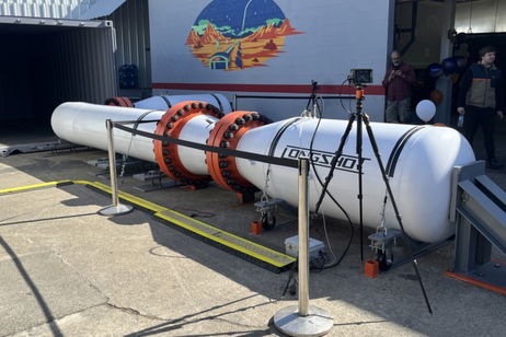 Un cañón "espacial": Estados Unidos quiere lanzar satélites a órbita superando 23 veces la velocidad del sonido