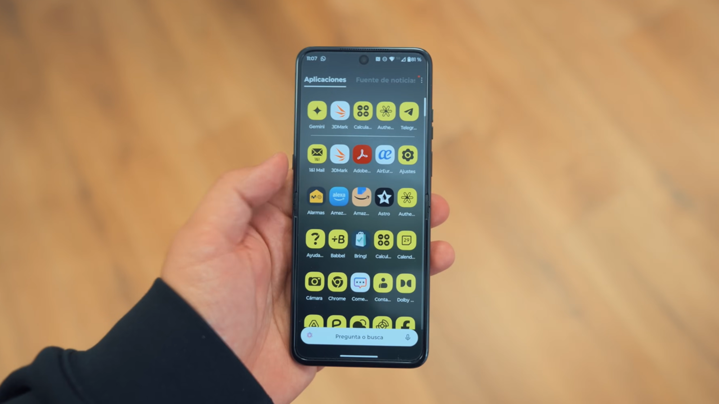 El mejor plegable de Motorola hunde su precio en Amazon: 165 Hz, Snapdragon 8 Elite y 16 GB de RAM