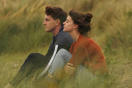 Esta serie romántica con Paul Mescal y Daisy Edgar-Jones es perfecta para hacer un maratón este finde. Tiene 12 episodios y la puedes ver gratis en streaming Esta serie romántica con Paul Mescal y Daisy Edgar-Jones es perfecta para hacer un maratón este finde. Tiene 12 episodios y la puedes ver gratis en streaming