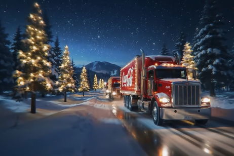 Lo que antes llevaba un año ahora solo se necesita un mes, así es el nuevo anuncio navideño de Coca-Cola hecho con IA