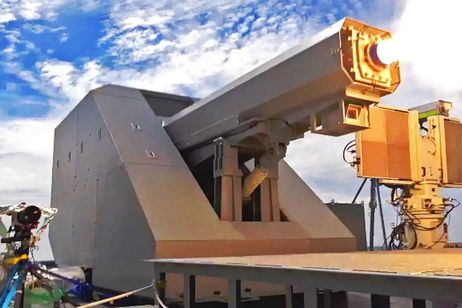 Japón desvela el arma que lo cambia todo: el cañón hipersónico que pulveriza buques sin explosivos Japón desvela el arma que lo cambia todo: el cañón hipersónico que pulveriza buques sin explosivos