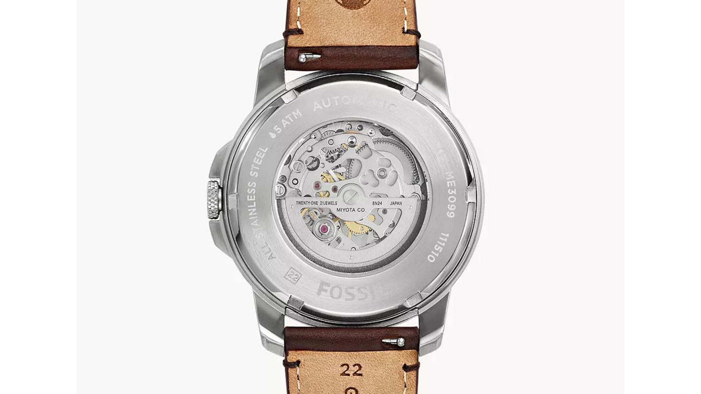 El Black Friday anticipado deja un 57% de descuento en un reloj que querrás tener en tu muñeca sí o sí