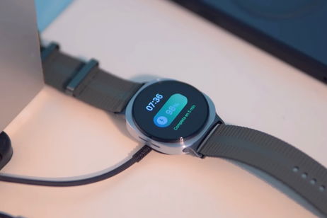 Adiós a las baterías en los wearables: este nuevo chip genera electricidad infinita usando solo agua y silicio Adiós a las baterías en los wearables: este nuevo chip genera electricidad infinita usando solo agua y silicio