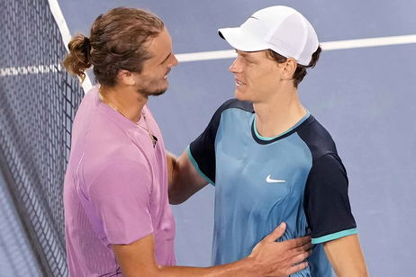 Zverev quiere acabar la temporada a lo grande tumbando a Sinner en su propio feudo: mira el partidazo hoy en Movistar Plus
