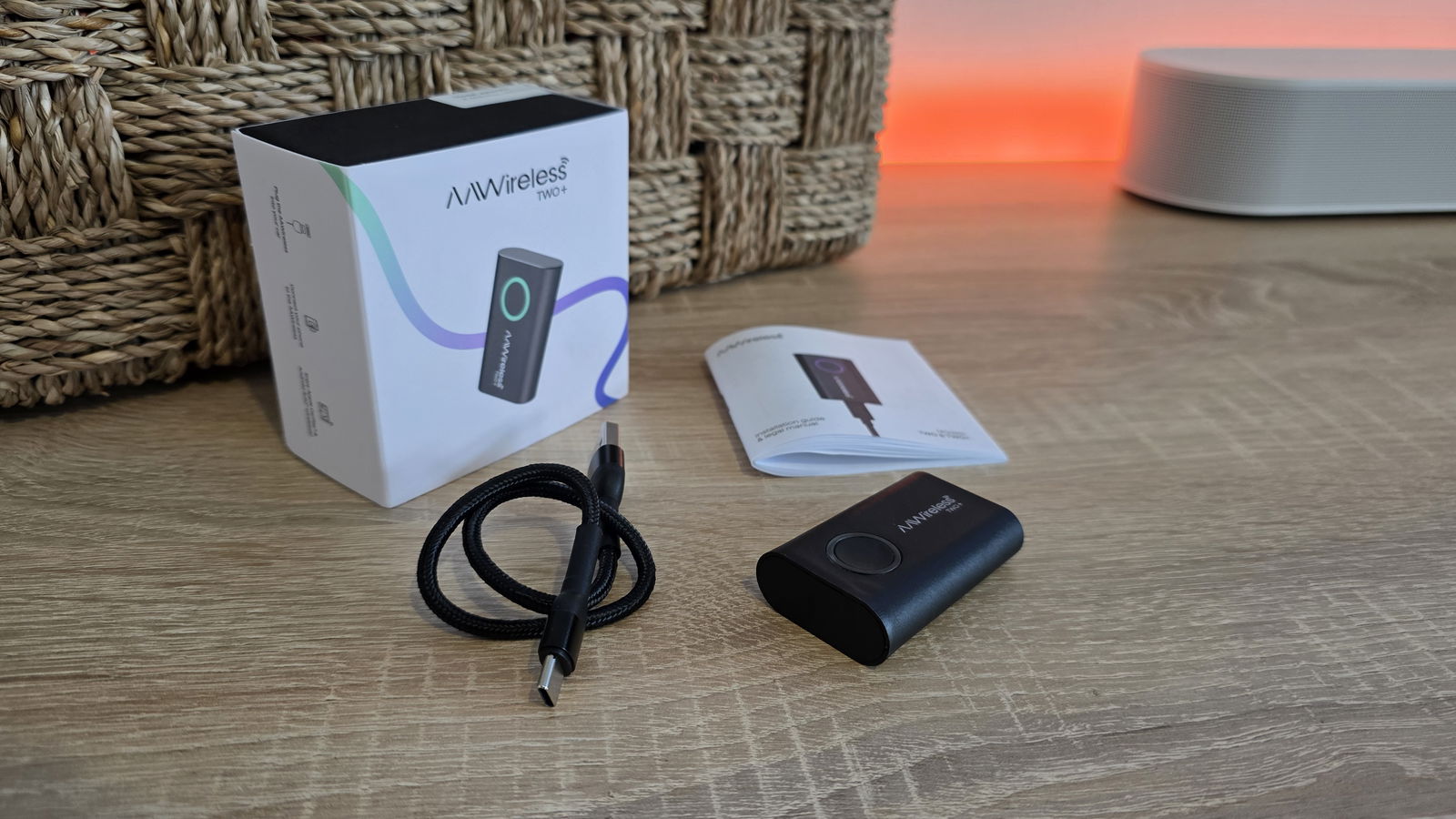 AAWireless TWO Plus, análisis: el fin de los cables para Android Auto y Apple CarPlay se presenta en forma de un sólo accesorio