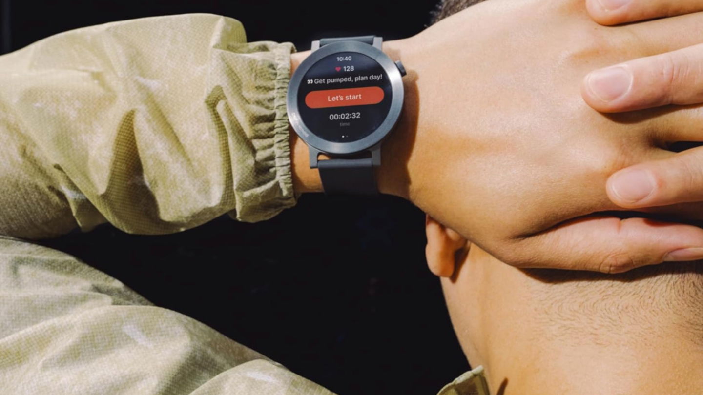 El smartwatch completo que sorprende muchísimo por prestaciones y precio es este, y por eso te lo recomendamos