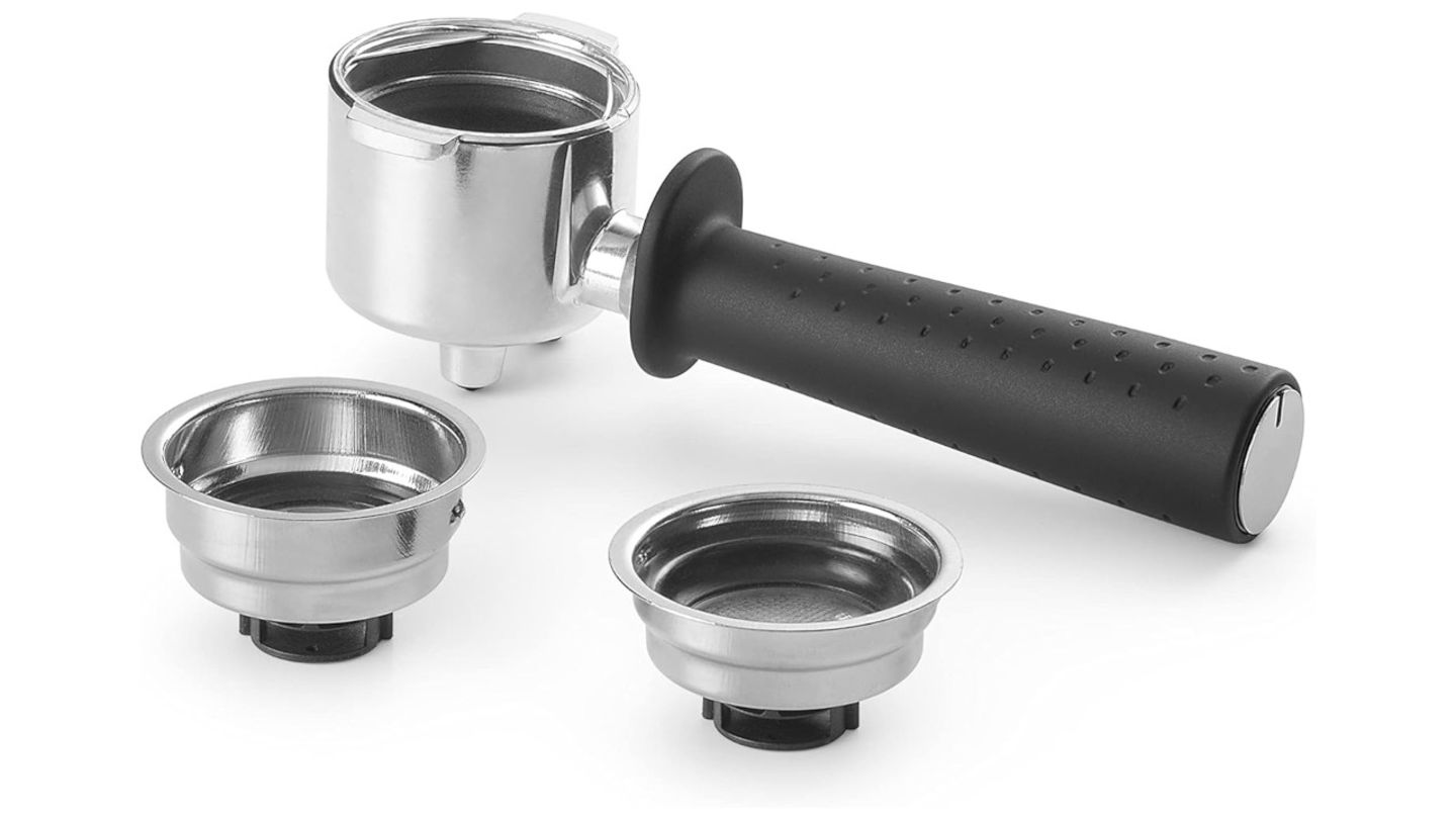 Te chivo la cafetera De'Longhi perfecta para cocinas pequeñas y que ahora tiene un precio de risa en Amazon