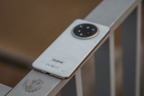 Salió en primavera por casi 600 euros. Hoy, este realme gama alta puede comprarse por solo 250 Salió en primavera por casi 600 euros. Hoy, este realme gama alta puede comprarse por solo 250