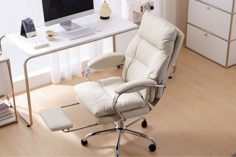 Silla de oficina ergonómica mima tu espalda, cuida tus piernas y hace que trabajar o estudiar deje de ser un martirio