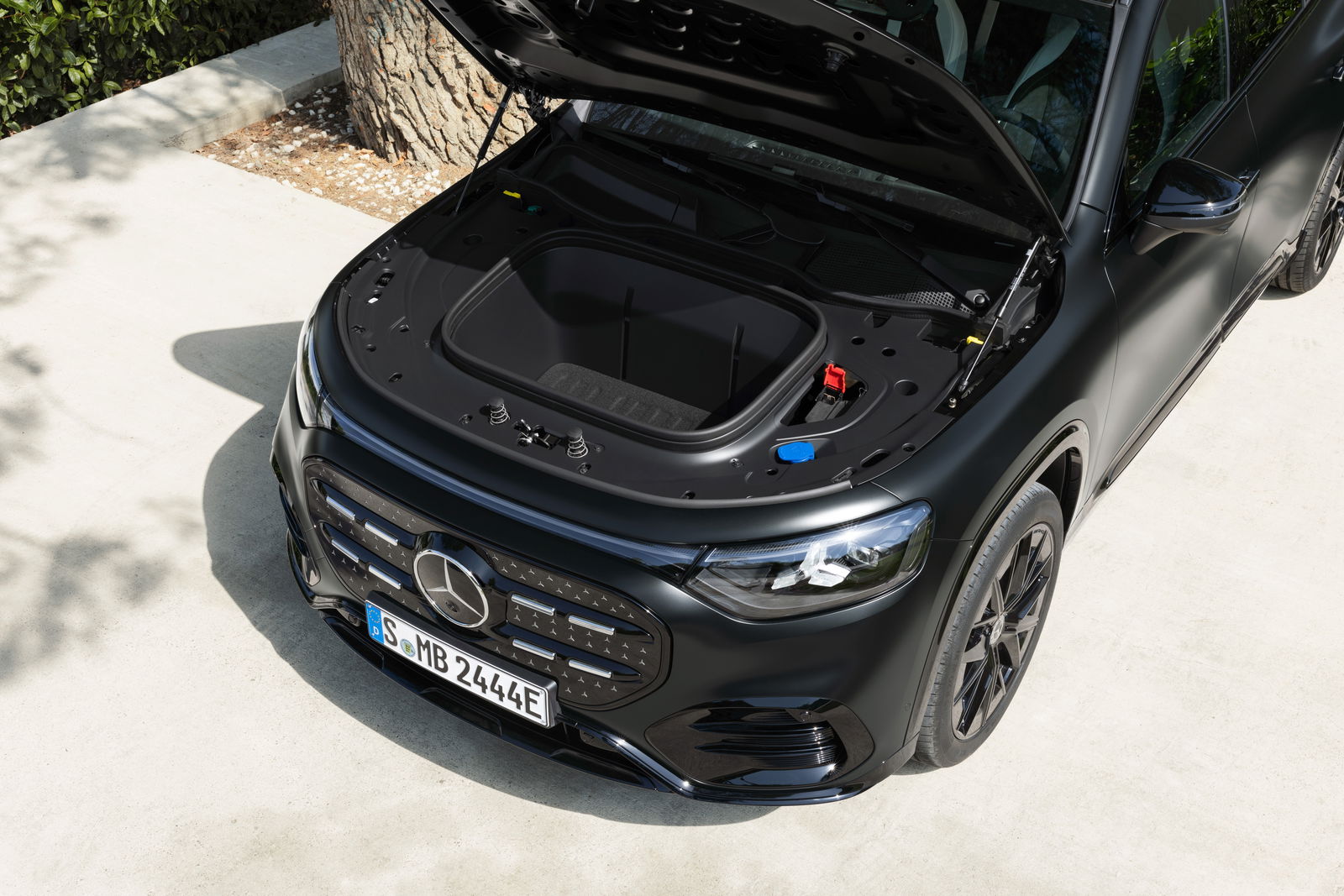 Maletero delantero del Mercedes-Benz GLB 2026