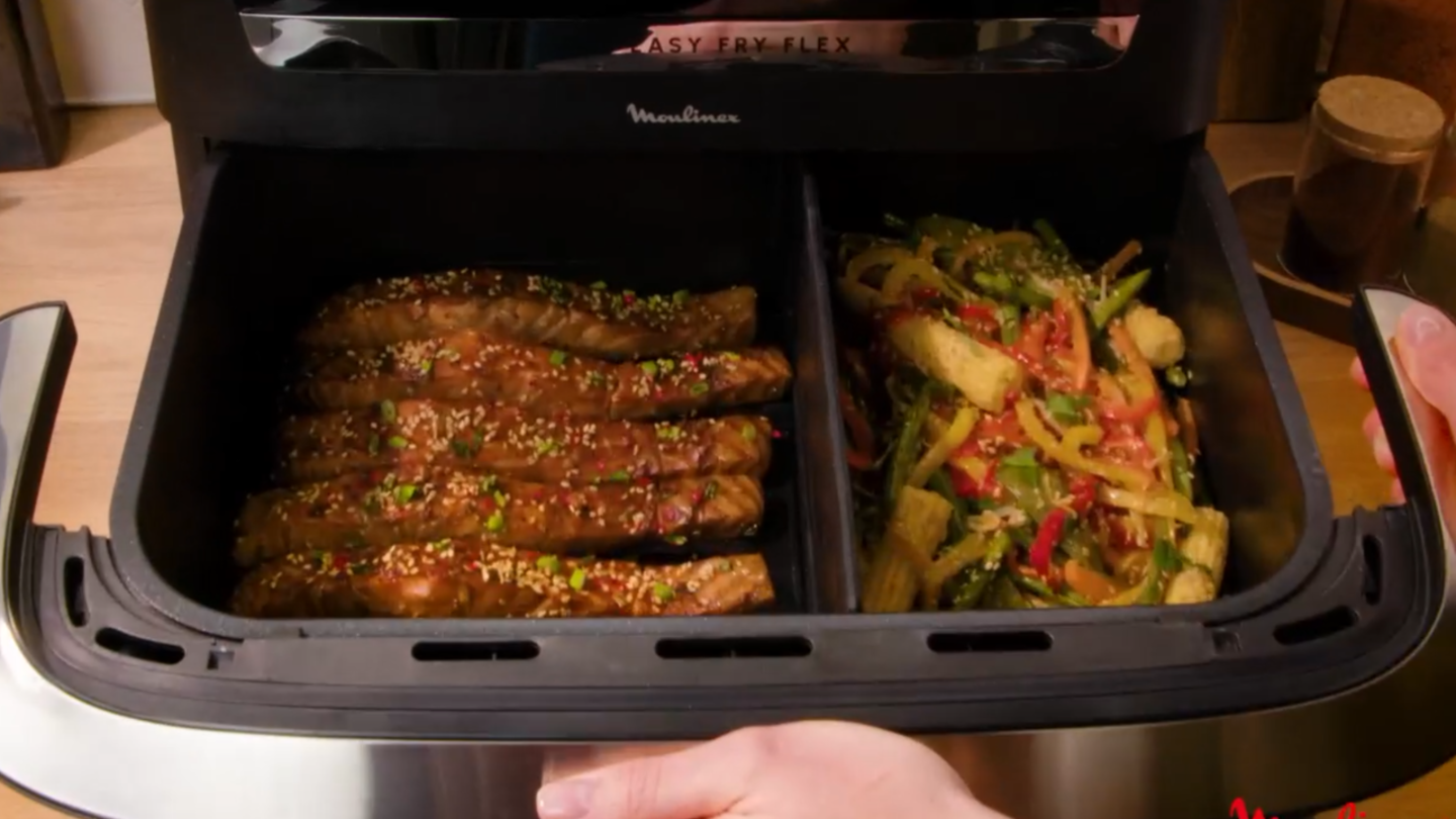 Hasta 8 comensales en minutos con esta freidora de aire que tiene dos zonas independientes y cuesta menos de 130