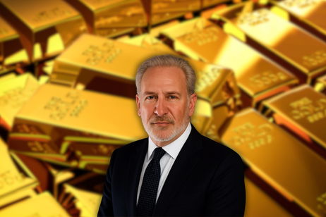 Peter Schiff, reconocido accionista americano, aprovecha la caída del Bitcoin para volver a la carga contra las criptos: "Es un activo falso" Peter Schiff, reconocido accionista americano, aprovecha la caída del Bitcoin para volver a la carga contra las criptos: "Es un activo falso"