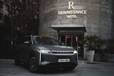 He probado el OMODA 9 SHS y su tecnología me ha hecho replantearme lo que cuesta un coche "premium"