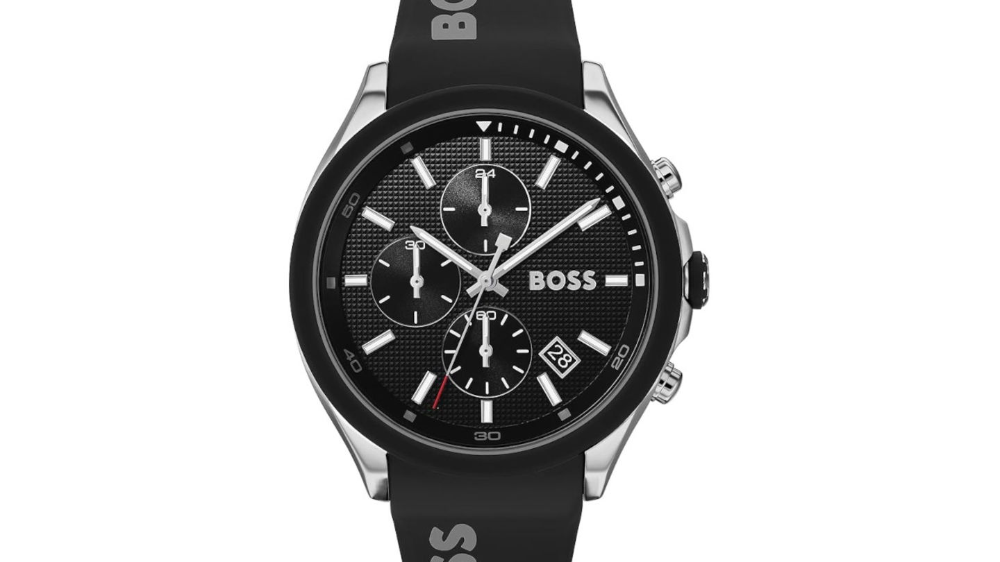 Presencia de BOSS en la muñeca: cronógrafo de cuarzo de 44 mm con resistencia al agua 5 ATM, con su mejor rebaja de siempre