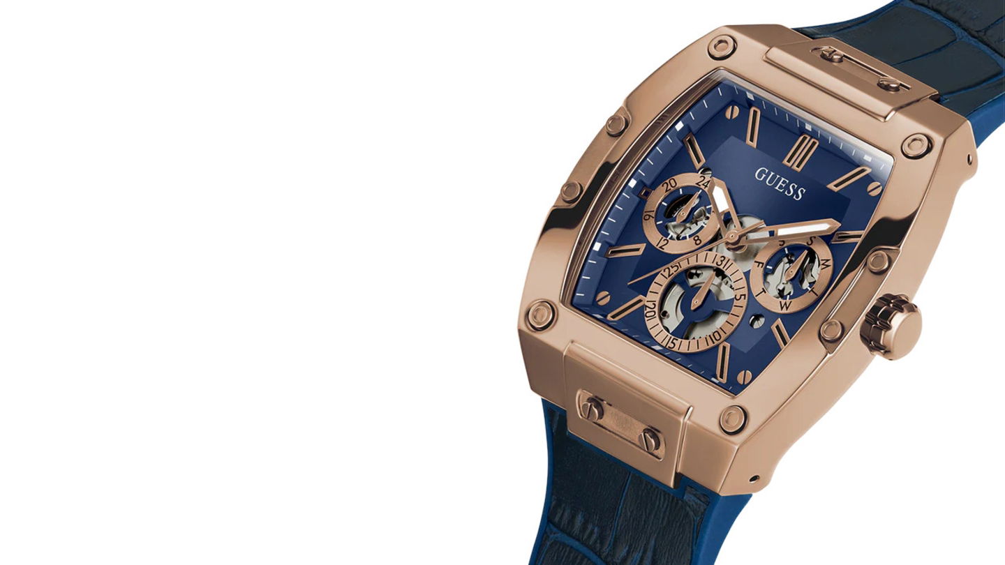 El mejor regalo de Reyes: reloj GUESS rebajado, con una caja de 42 mm de diámetro en acero inoxidable y una esfera profunda en azul