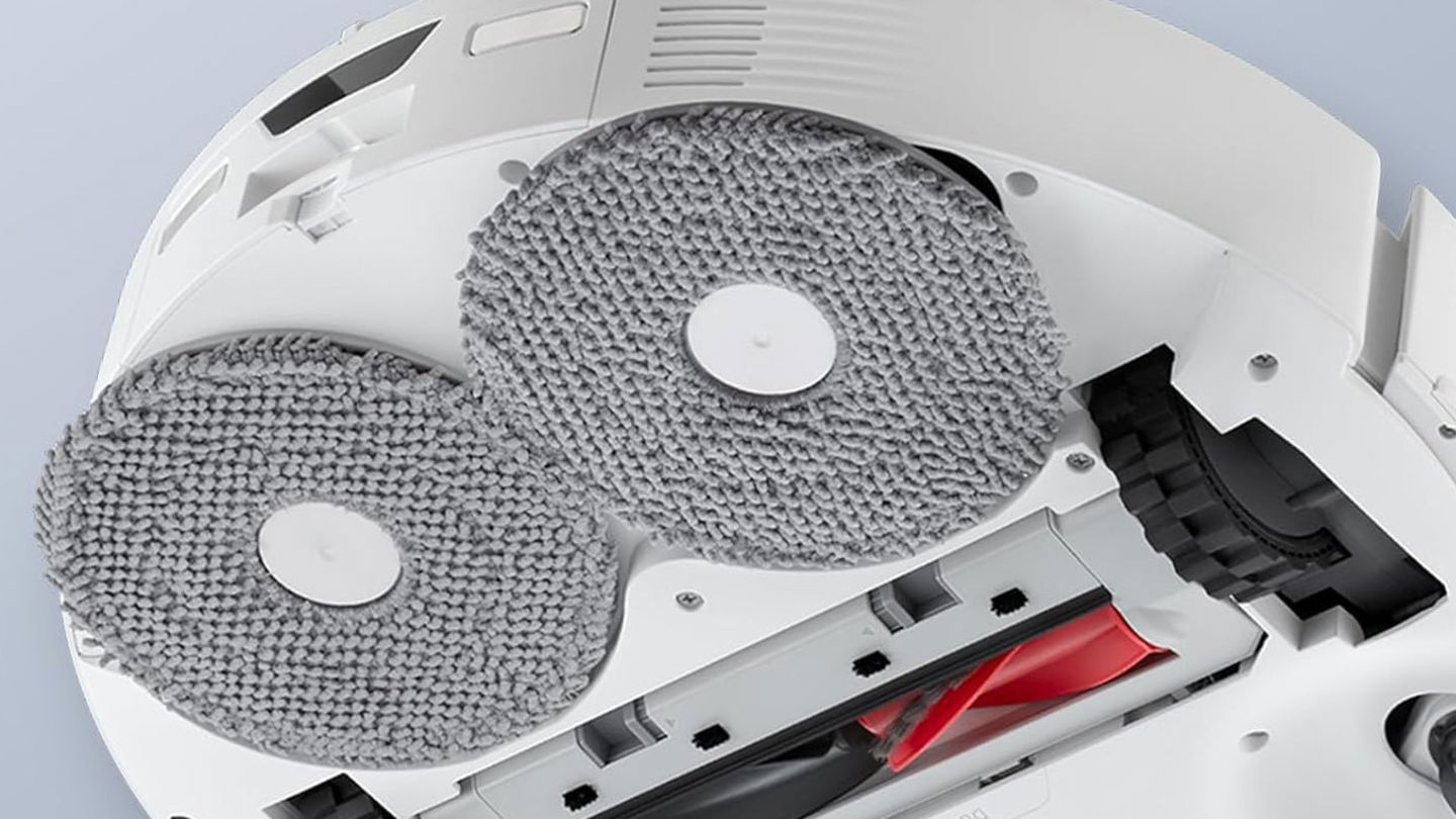 El Roborock Qrevo Edge desploma su precio 450 euros: la bestia que aspira, friega y se limpia sola