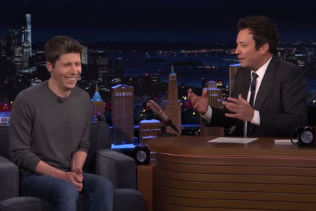 "Me escondo en el baño": Sam Altman, CEO de OpenAI, admite que depende totalmente de la IA para saber si su hijo es normal