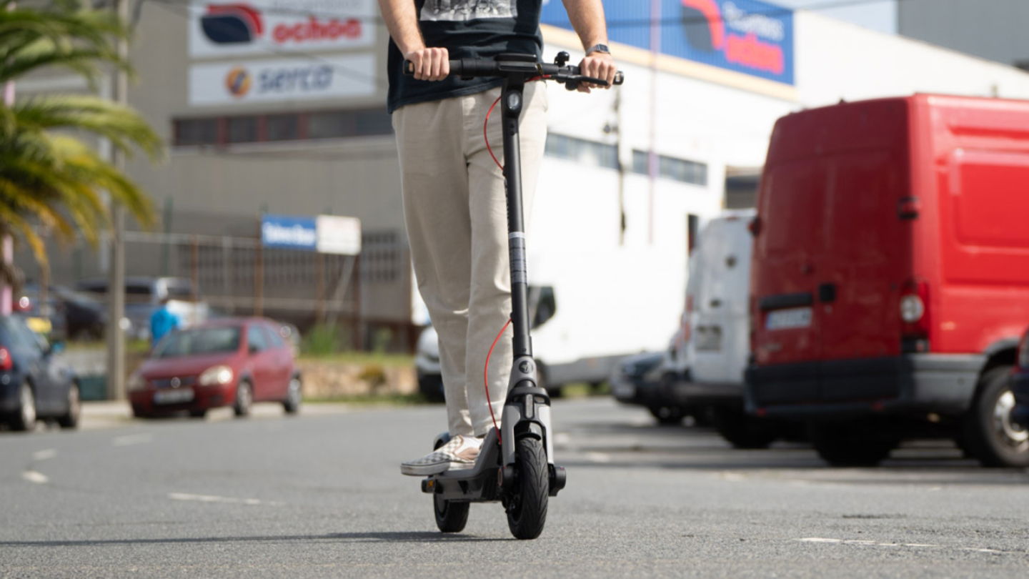 Segway Ninebot E3 Pro - bajada completa