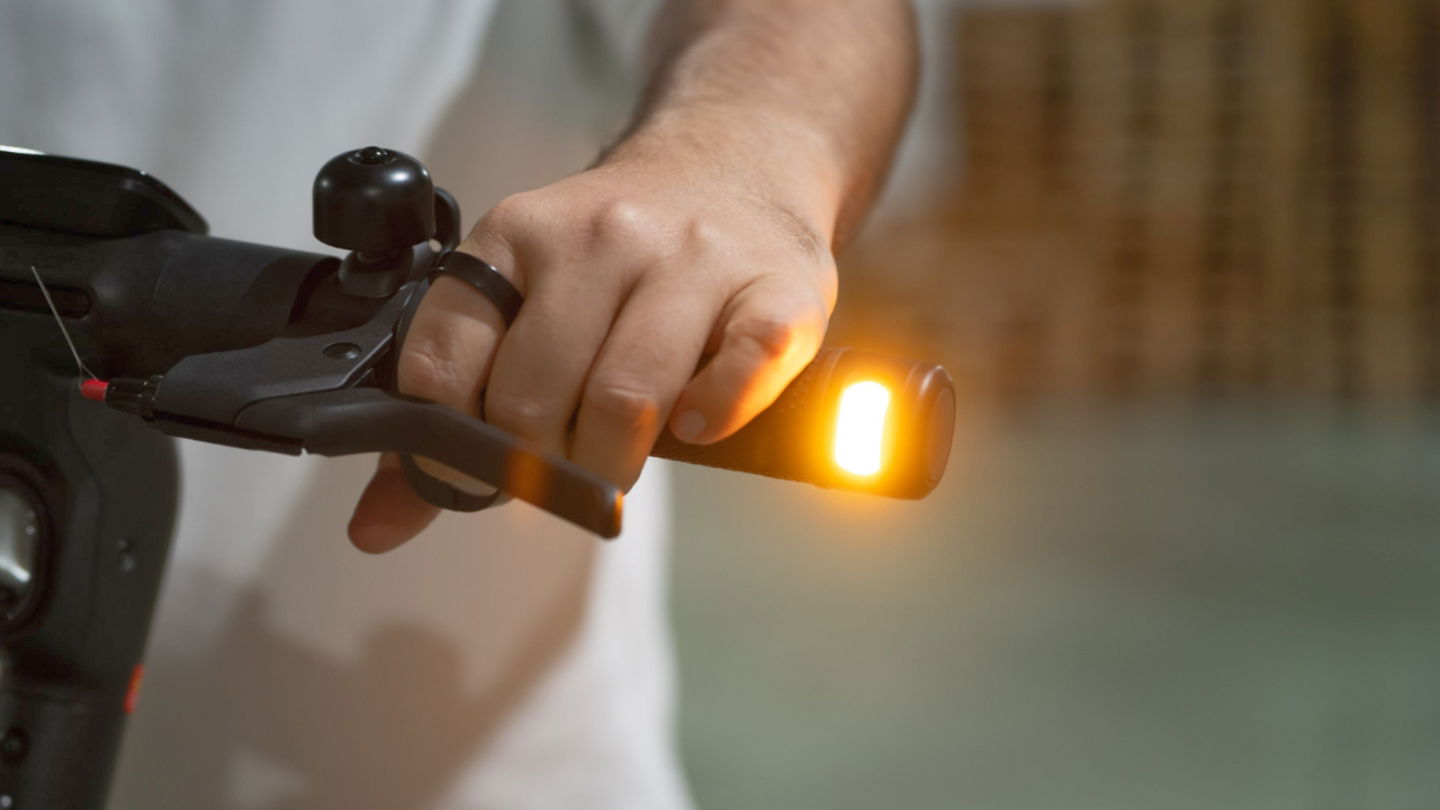 Segway Ninebot E3 Pro - intermitente