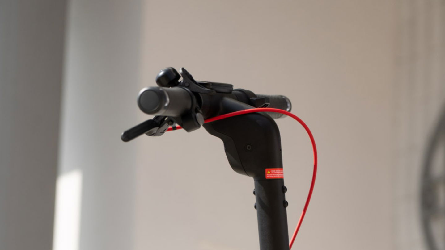 Segway Ninebot E3 Pro - mástil y manillar