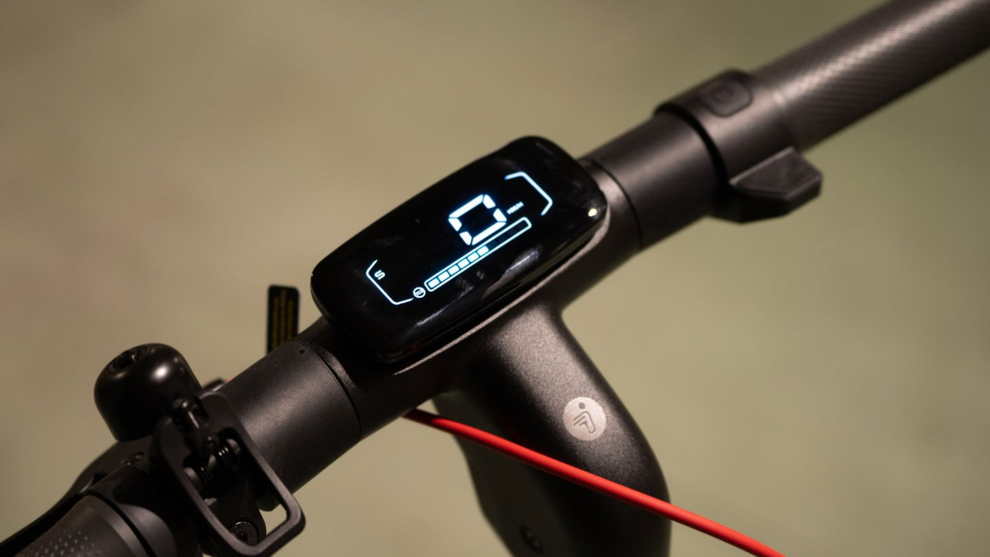 Segway Ninebot E3 Pro - pantalla 3 pulgadas