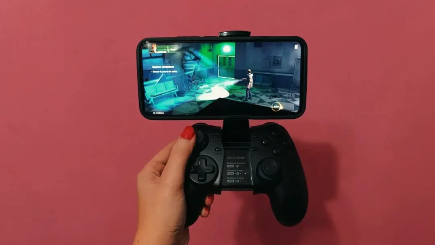 El mando que necesitas sin gastar una fortuna: Trust GXT 590 Bosi con 13 botones y vibración incluida