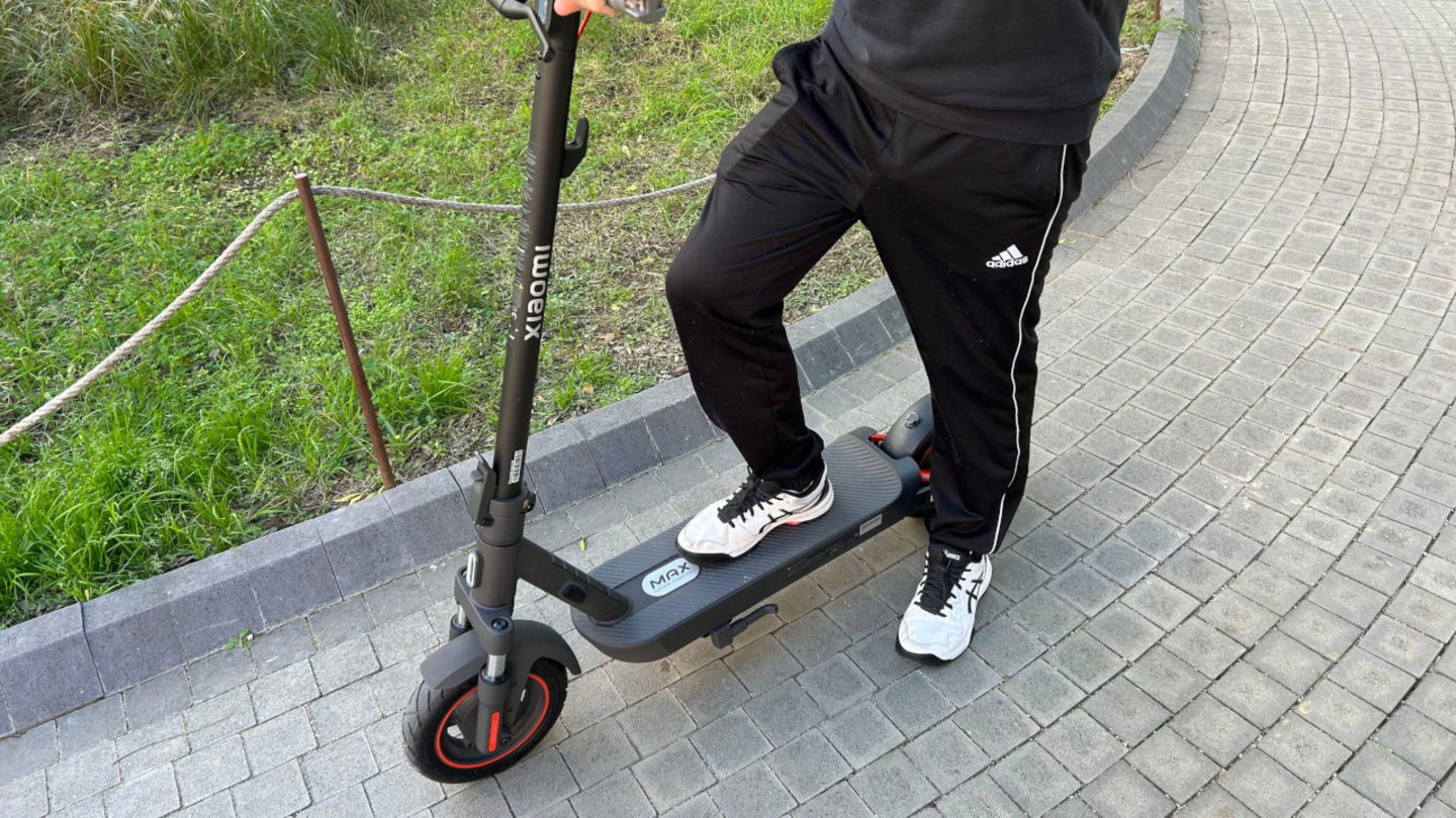 Análisis del Xiaomi Electric Scooter 5 Max: un patinete que prometía mucho… y realmente lo cumple