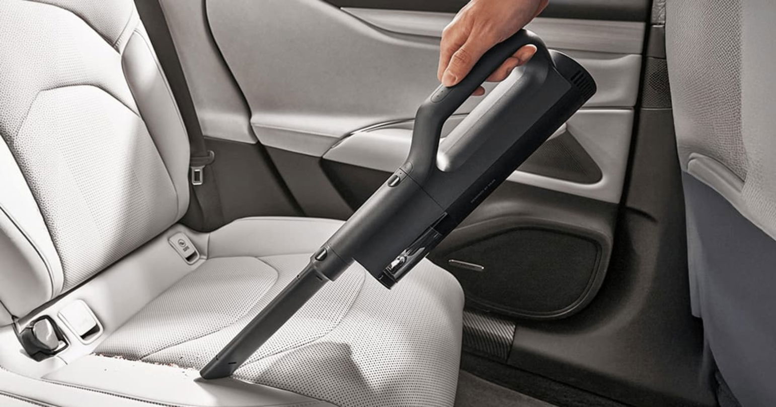 AliExpress hunde el precio de este miniaspirador de Xiaomi a un gran precio