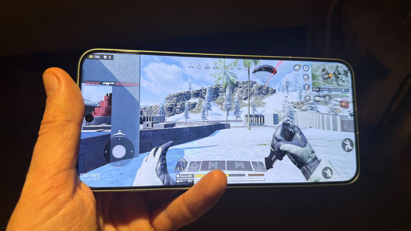 Análisis OnePlus 15R: el primer móvil con Snapdragon 8 Gen 5 brilla jugando pero no renuncia a lo demás